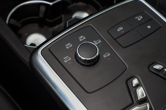 北京bj90|实拍自主品牌百万级豪华SUV 北京BJ90