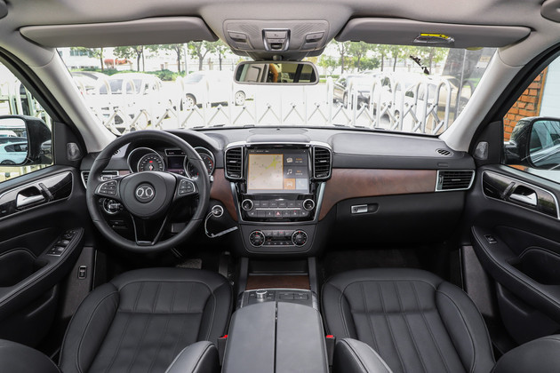 北京bj90|实拍自主品牌百万级豪华SUV 北京BJ90