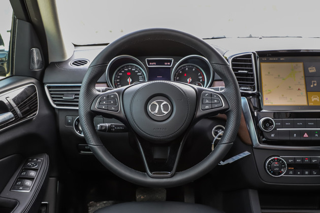 北京bj90|实拍自主品牌百万级豪华SUV 北京BJ90