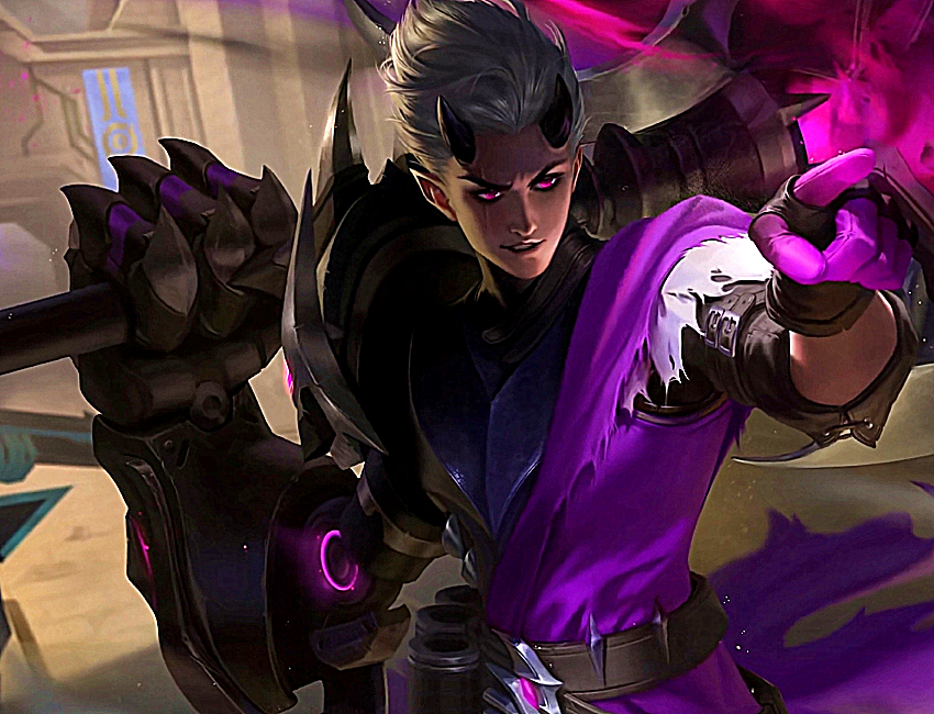 狂铁也是从之前一副非常高傲的样子,变成了很帅气的少年