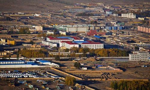 直辖市|我国面积最大的乡镇，比三大直辖市相加还大，人口却不如一个小区