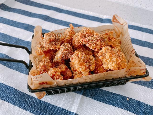 酥脆香嫩的盐酥鸡 掌握腌制和裹粉这2个秘方 酥脆到难以形容 腾讯新闻