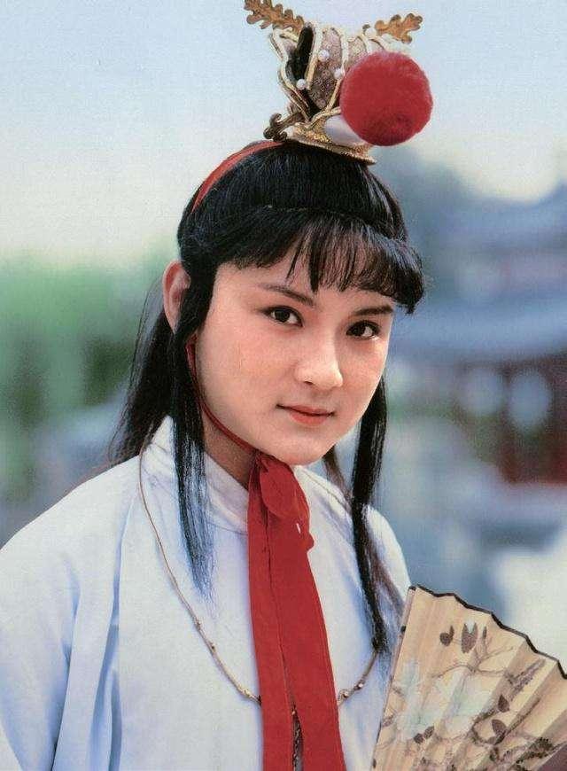 贾宝玉|《红楼梦》详解：孔子和贾宝玉，都不赞成“文死谏武死战”