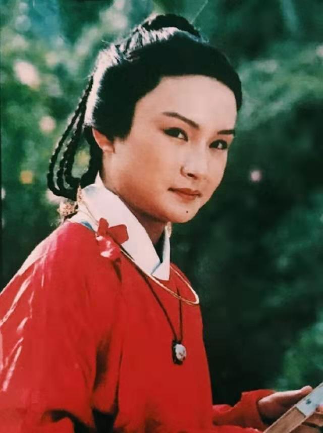 贾宝玉|《红楼梦》详解：孔子和贾宝玉，都不赞成“文死谏武死战”