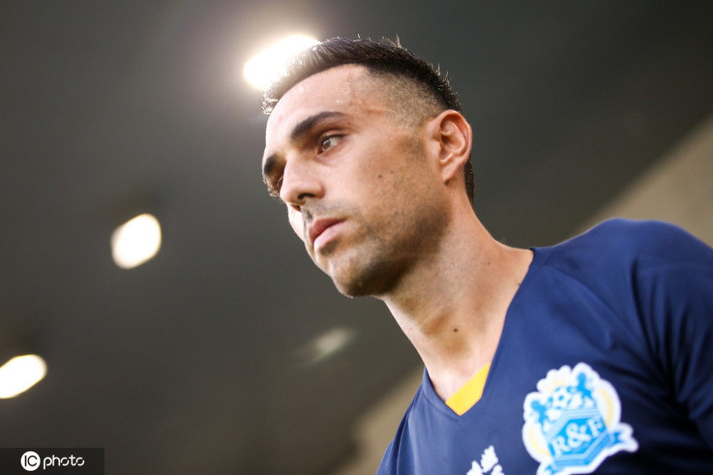 离开中超之后,扎哈维控诉了广州富力.