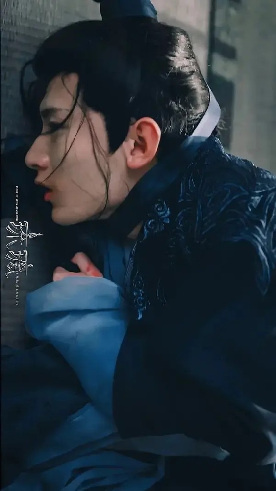 香蜜沉沉烬如霜|《琉璃》选角失败？成毅袁冰妍恋爱像丫鬟和小厮，剧情跟香蜜相似
