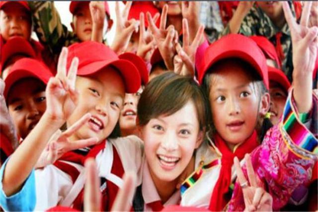 孙俪|贫困小伙得到孙俪资助，圆了大学梦却“反咬一口”，后来如何？