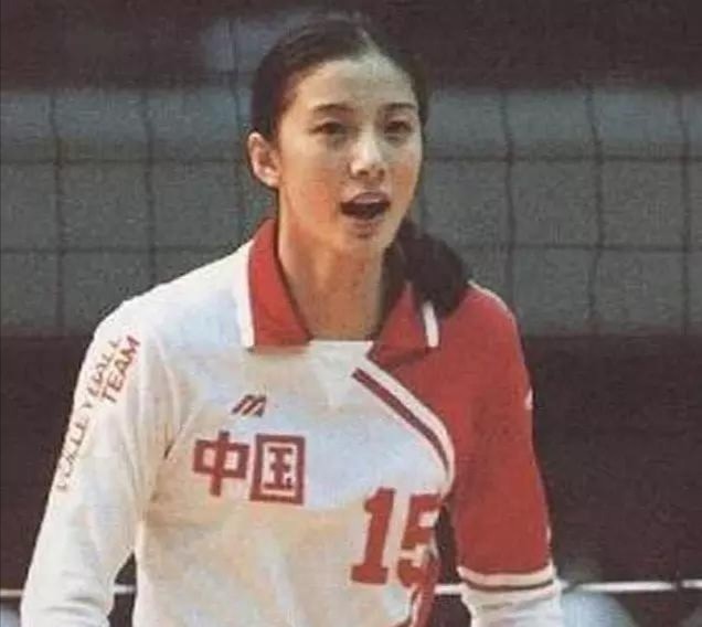 中国女明星颜值排名_2019年中国十大女明星排行榜,第一居然是她......