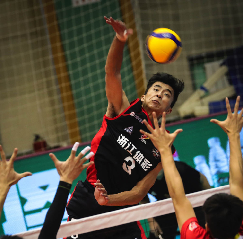 男排张景胤渴望留洋全运会后可加盟日韩联赛比肩偶像朱婷