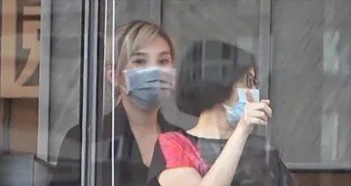 我是歌手|凭《歌手》被熟知后，32岁李佳薇兼职房产中介，忙前忙后超敬业