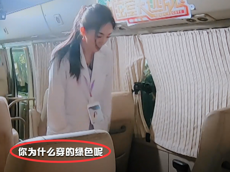 邓伦|杨幂想跟邓伦套近乎却被打脸，这个细节说明两人关系好坏