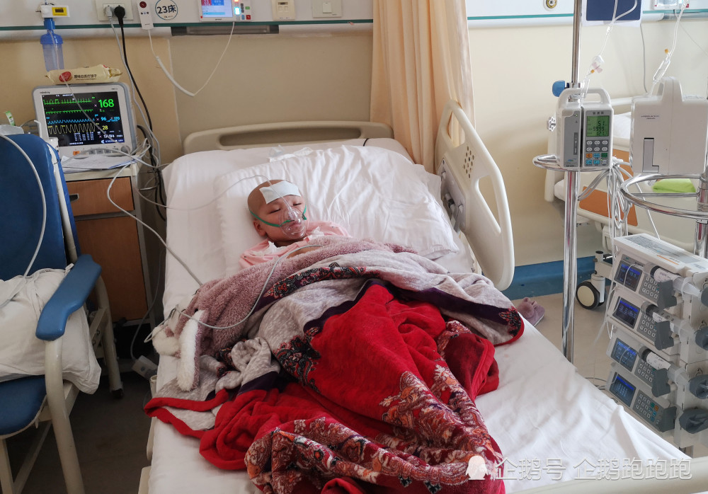 小欣怡|四川10岁女童命悬一线，护士妈妈泪言：愿用阳寿换女儿平安醒来