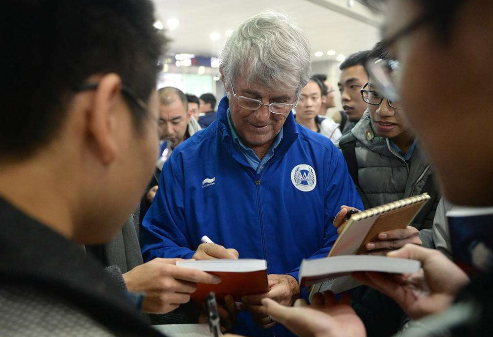 董路|03年，米卢将北京154平豪宅55万卖给董路，如今市值多少？
