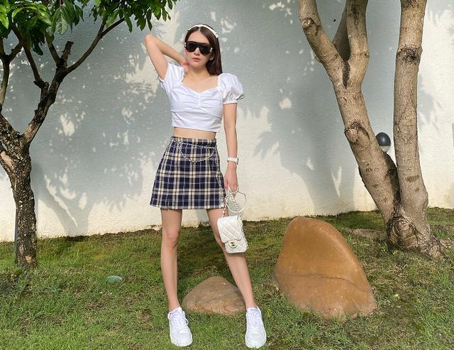 方媛|天王嫂训练营风波过后，方媛网红风再次回归，名牌加身故意炫耀