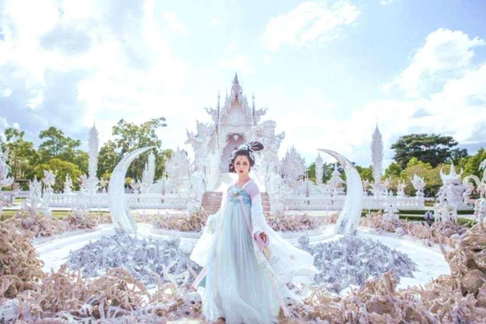 汉服|为什么穿汉服不能披头散发？小姐姐用亲身经历告诉你，不许笑哦