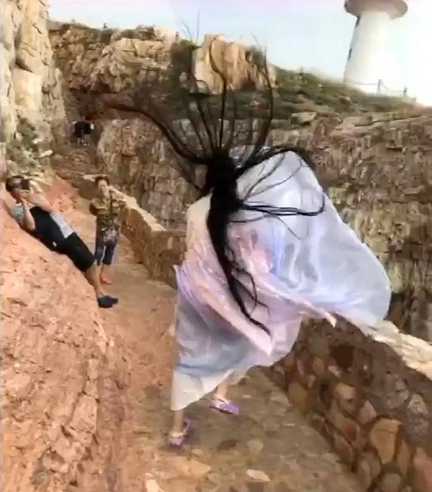 汉服|为什么穿汉服不能披头散发？小姐姐用亲身经历告诉你，不许笑哦