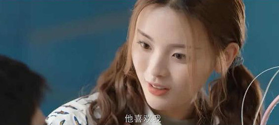 杨超越|终于明白杨超越为何发展得这么顺了