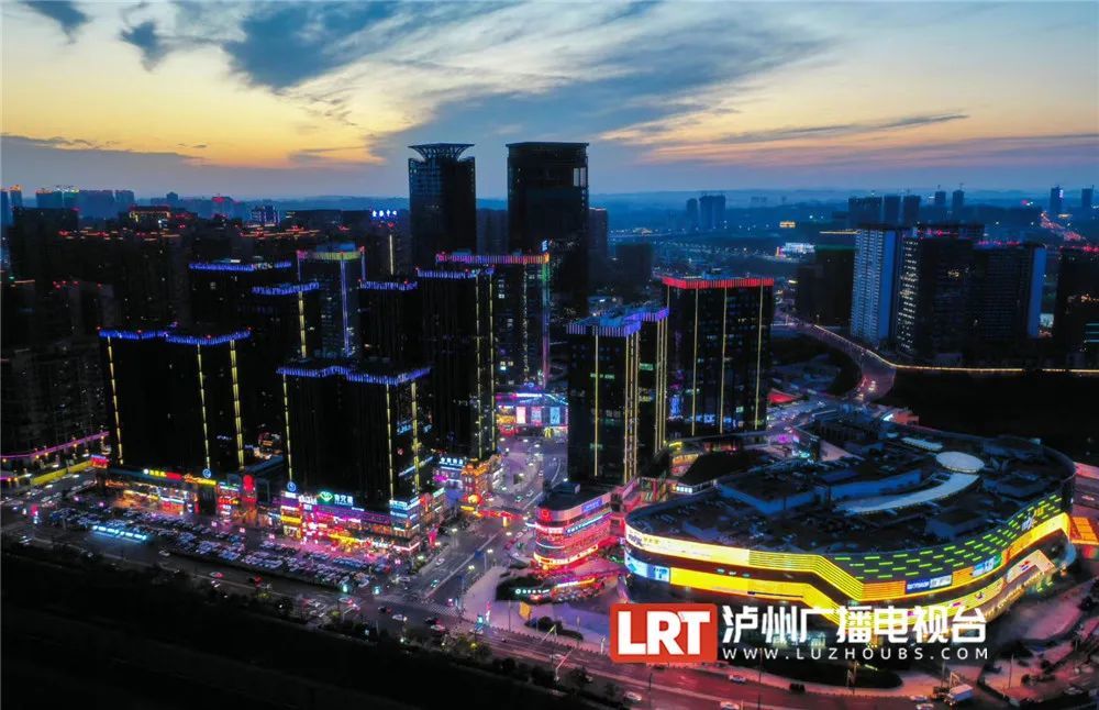 泸州城南夜景下月启动升级……_腾讯新闻