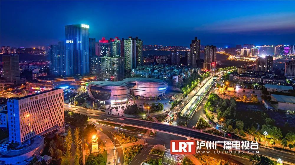 泸州城南夜景下月启动升级……_腾讯新闻