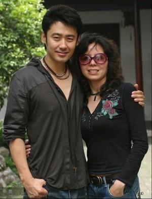 范冰冰|吴秀波起诉范冰冰后，他还能撑多久？何震亚的死心塌地值得吗？