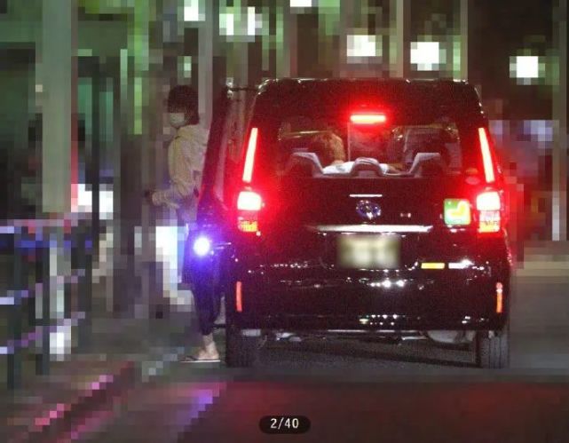 J家偶像主持直播节目中被曝光恋情 还为爱克服了对猫过敏 内田理央 北山宏光 恋情 杰尼斯事务所 周刊文春 Kis My Ft2