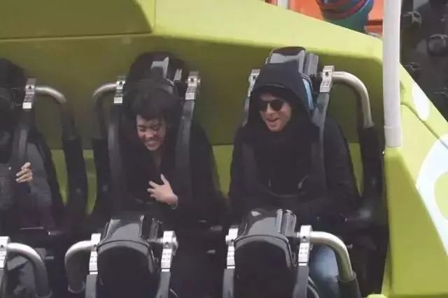 王漫妮|交往51个女友的全球第一高富帅，竟被现实版“王漫妮”征服了？