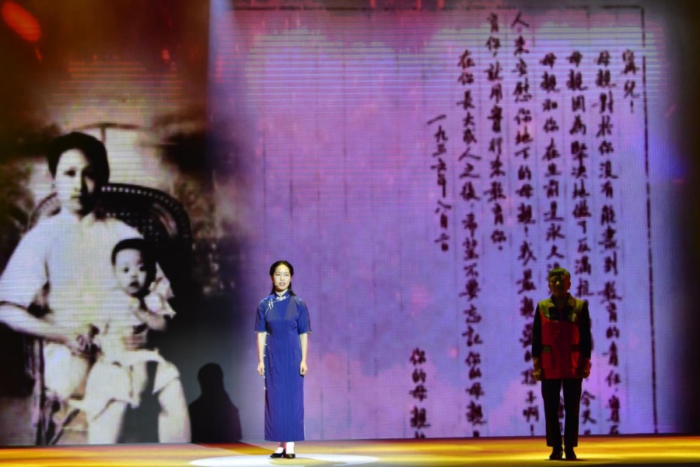中国妇女儿童博物馆|抗疫巾帼英雄签名防护服入藏中国妇女儿童博物馆