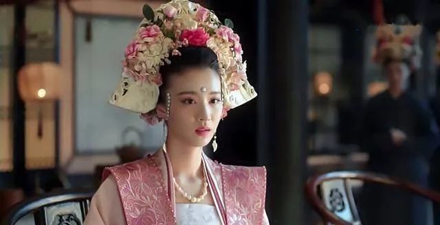 以家人之名|以后见到这几个编剧，大家都绕路走吧！