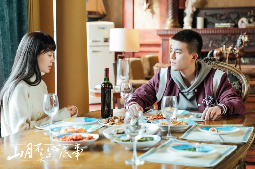 孙铱|她是什么来头，抢戏、加戏一个不落，还跟好多男演员不清不楚