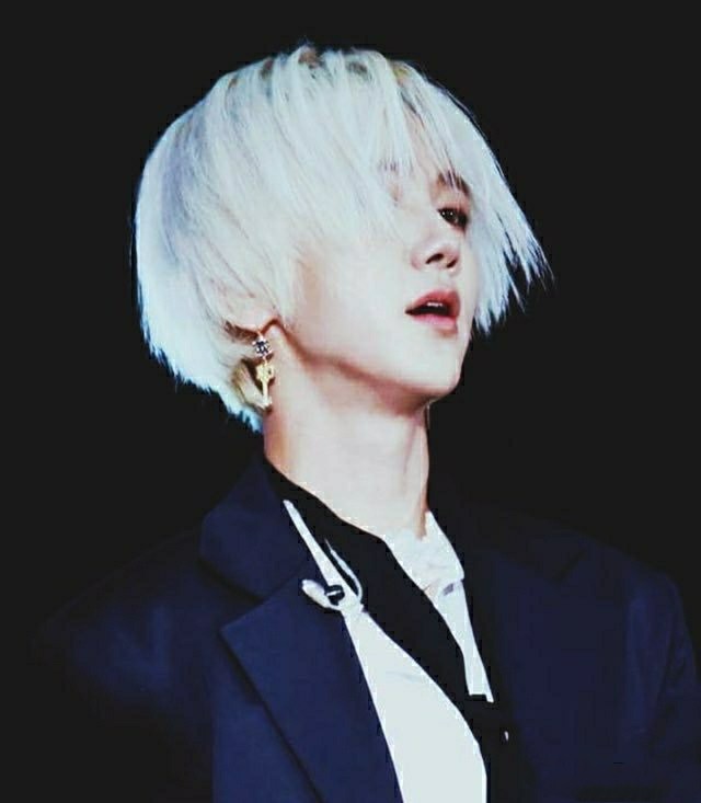 super junior——艺声 shinee——李泰民 exo——金珉锡 exo——边