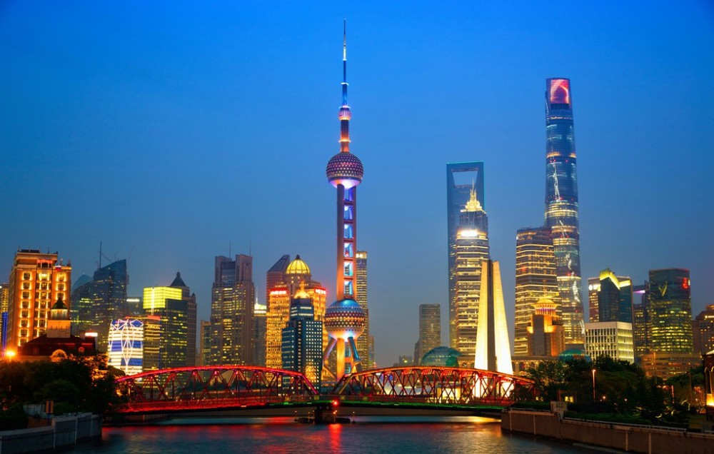 中国三座美丽的城市夜景重庆香港和上海你认为谁是第一