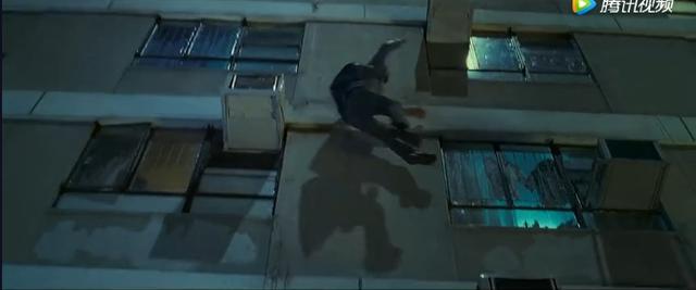 成龙|成龙悼念陈木胜遗憾此生无缘再合作，两人作品曾被保险公司拉入黑名单