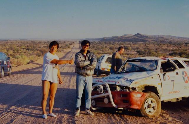 成龙|成龙悼念陈木胜遗憾此生无缘再合作，两人作品曾被保险公司拉入黑名单