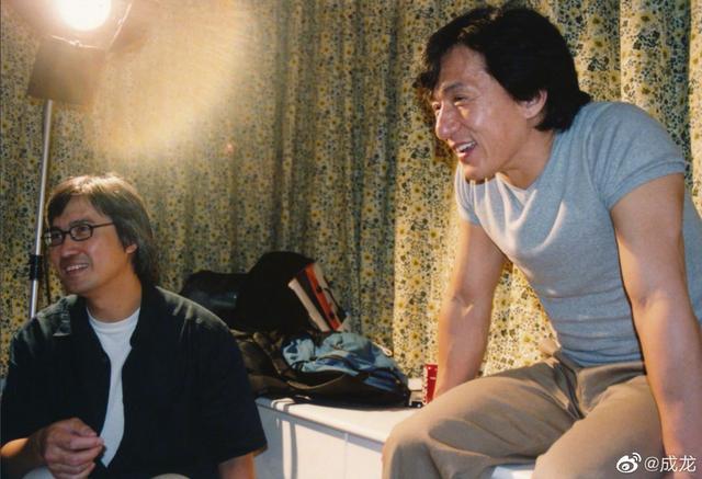 成龙|成龙悼念陈木胜遗憾此生无缘再合作，两人作品曾被保险公司拉入黑名单