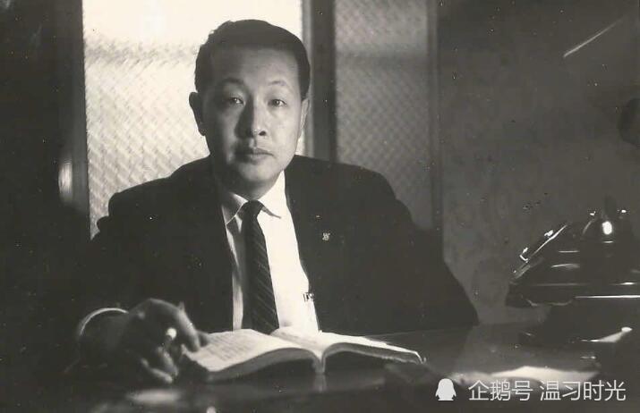 刘若英|刘若英发文悼念92岁父亲，人生的下半场都是离别！