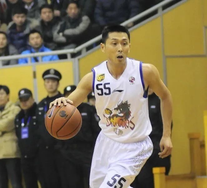 cba球队|CBA球队迁移，夹杂的是球迷的五味杂陈