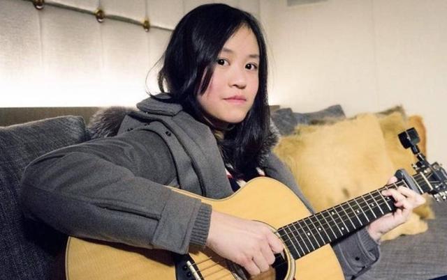 刘銮雄|刘銮雄女儿家中练舞，曝光豪宅，曾获父亲赠送2.5亿钻石