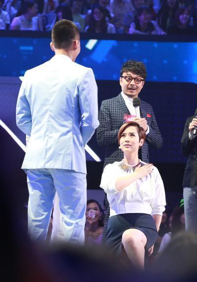 欧豪|《八佰》主演欧豪：从农家小子到电影演员，撕掉马思纯前男友标签