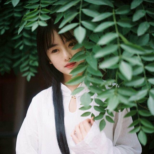 鞠婧祎|一线女星生于清末民初？鞠婧祎：我不知道今年是2020还是2012！