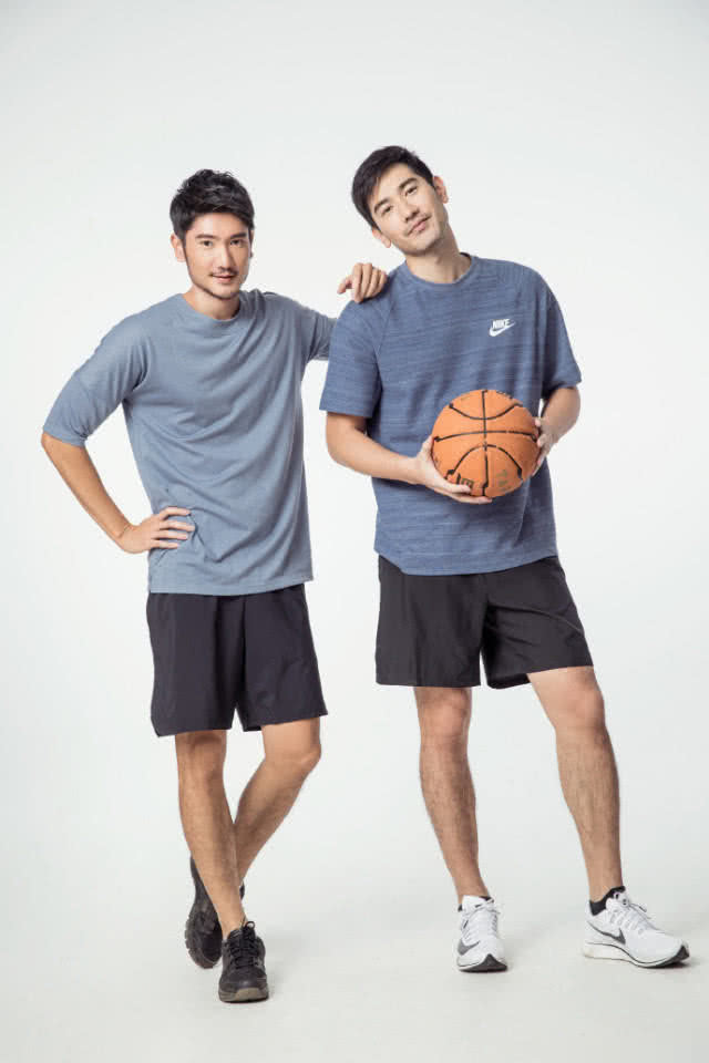 高以翔|高以翔二哥甜蜜庆七夕，深夜更博心情愉悦疑已获新恋情