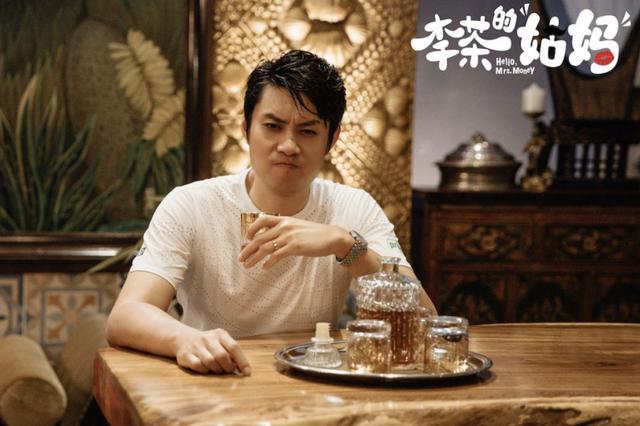 美人鱼2|《美人鱼2》还未上映就遭质疑，除了被放弃的邓超，还有星爷本身