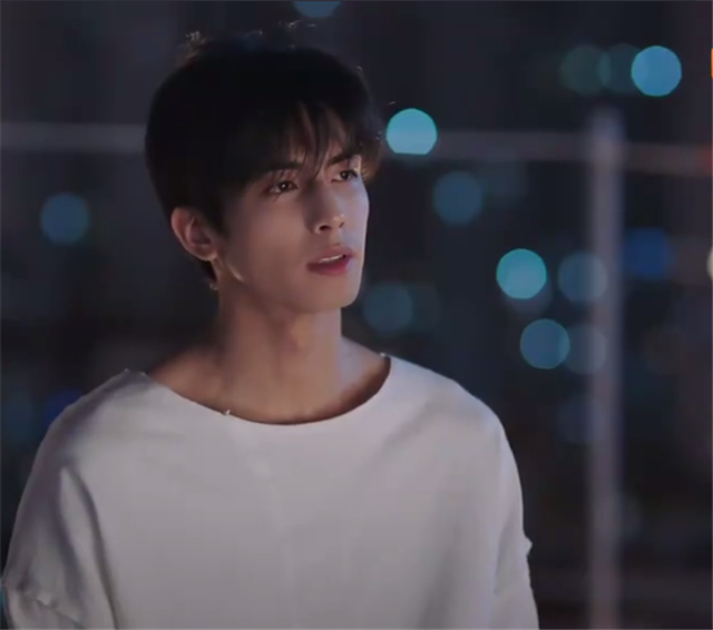 《以家人之名》李尖尖陷入困境,面对凌霄和贺子秋她难以抉择