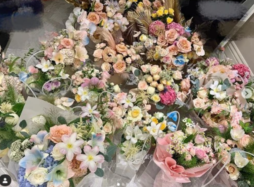 王文也|华谊千金王文也公布豪门恋情，男方朋友圈首曝光，晒出两人甜蜜热吻照