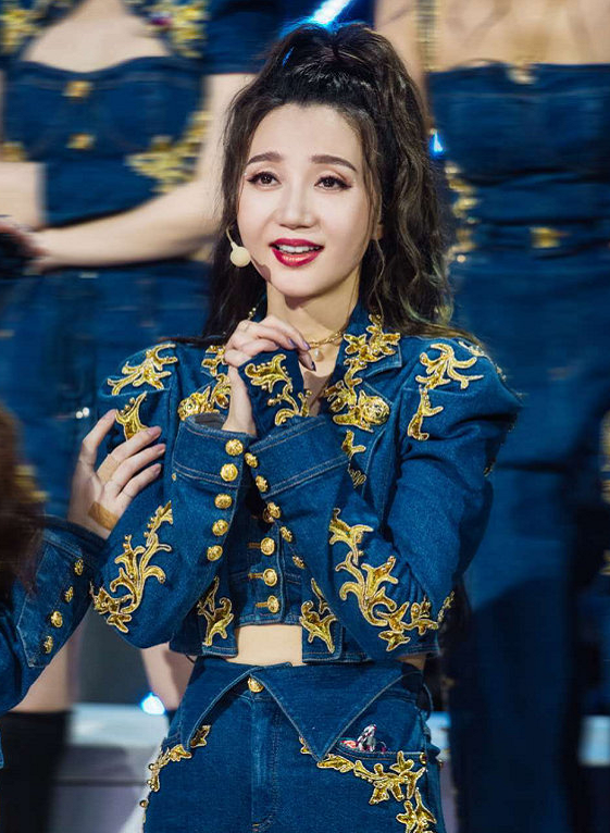 阿朵|好绝一女的！阿朵带领复活团死而复生，更以一句话成拉票教科书