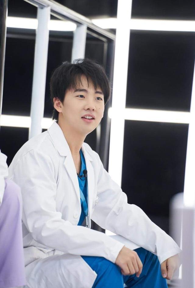 郭麒麟|邓伦成“预言家”郭麒麟高能解题惊众人，大张伟：你是我们的爸爸