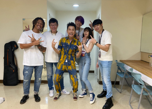 好声音2020|59岁哈林为何退出《好声音2020》？答案就在《好声音2019》盲选中