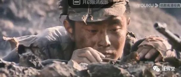 八佰|《八佰》导演好好学学《血战台儿庄》，和鬼子同归于尽该怎么拍？