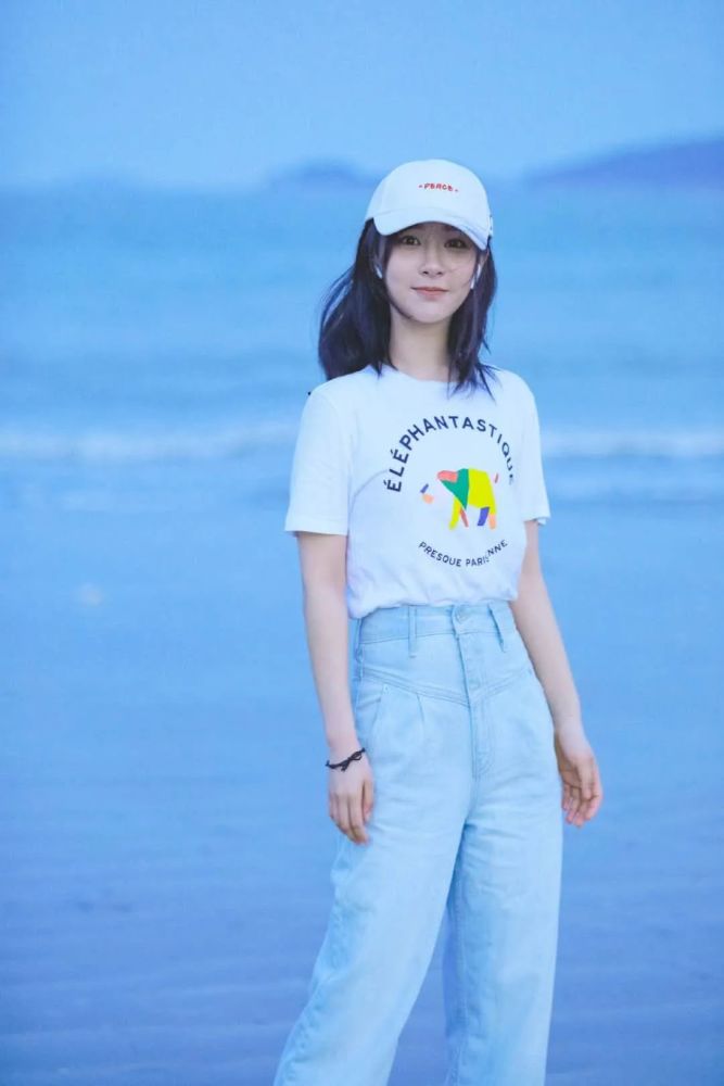 杨紫|她到底是时尚绝缘体，还是被造型师坑了……