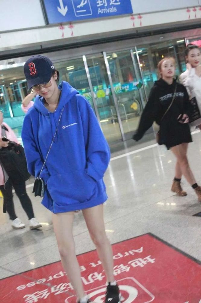 杨紫|她到底是时尚绝缘体，还是被造型师坑了……