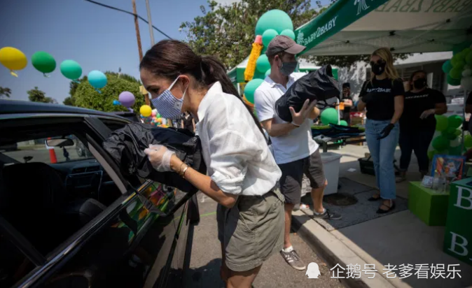 梅根|梅根不后悔离开王室，她在美国放松惬意，还能随意穿戴不受约束